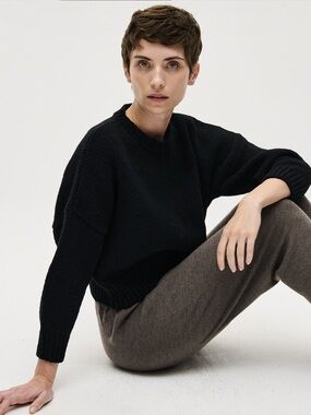 Babaa no 61 black wool sweater